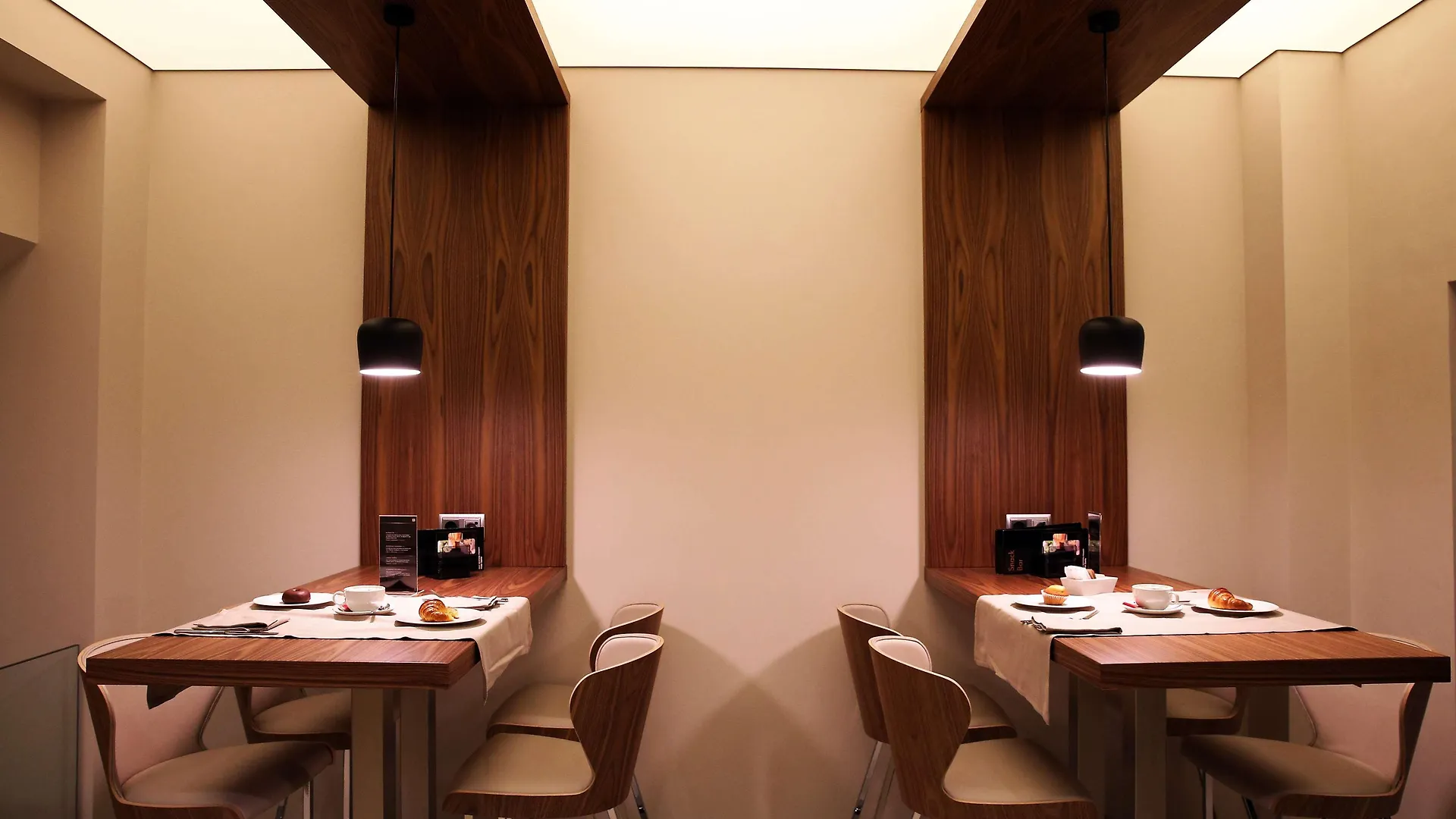 Best Western Premier Hotel Dante Barcelona Espanha