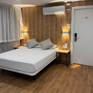https://medicis.topbarcelonahotels.com