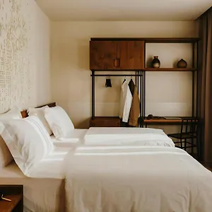 فندق Casa Luz Placa Universitat, Sonder By Marriott Bonvoy, برشلونة