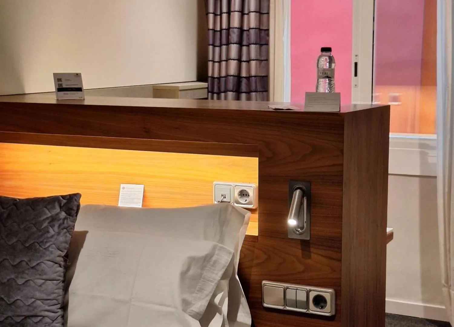 Best Western Premier Hotel Dante Barcelona